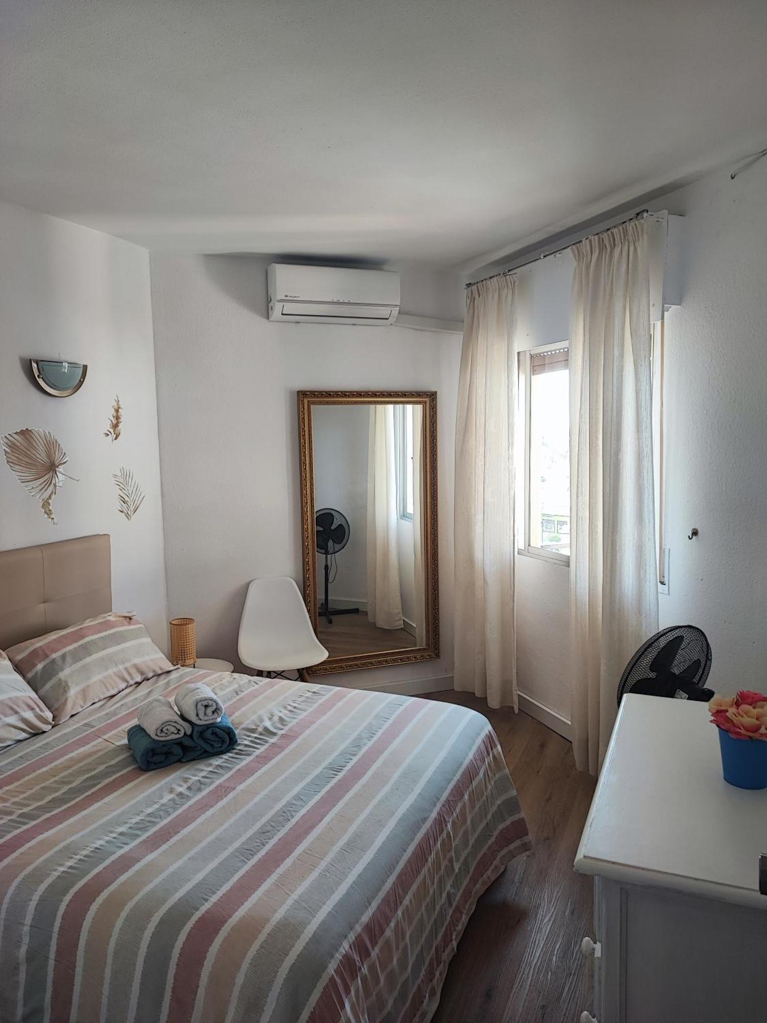 Apartamento 150 Metros De La Playa Torremolinos